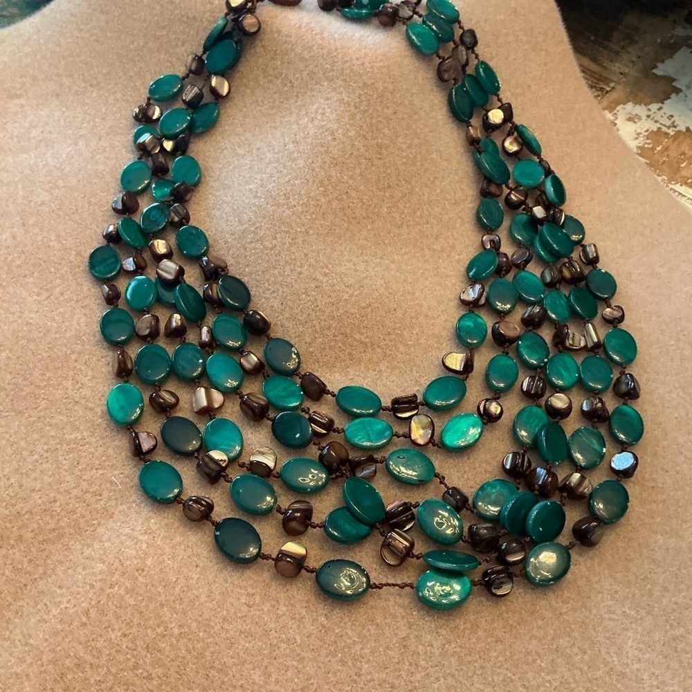 Vintage Costume Jewelry Necklace total length, 21”. - Picture 2 of 2